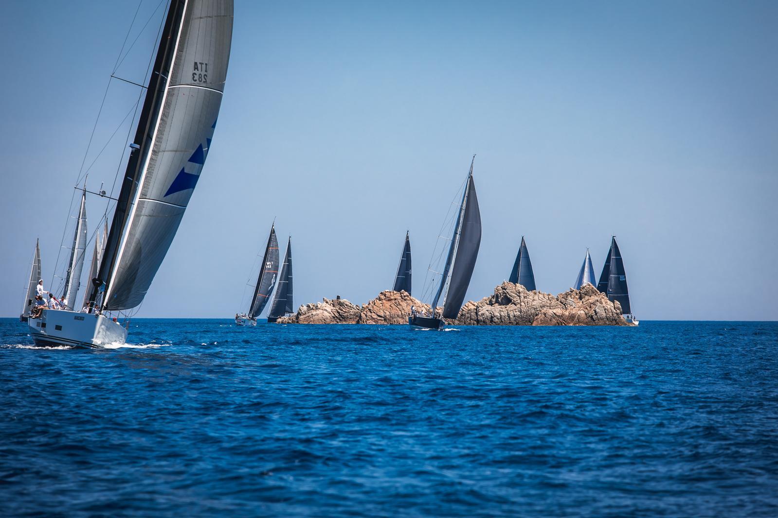 Slide XXXII° REGATA DEI LEGIONARI 
